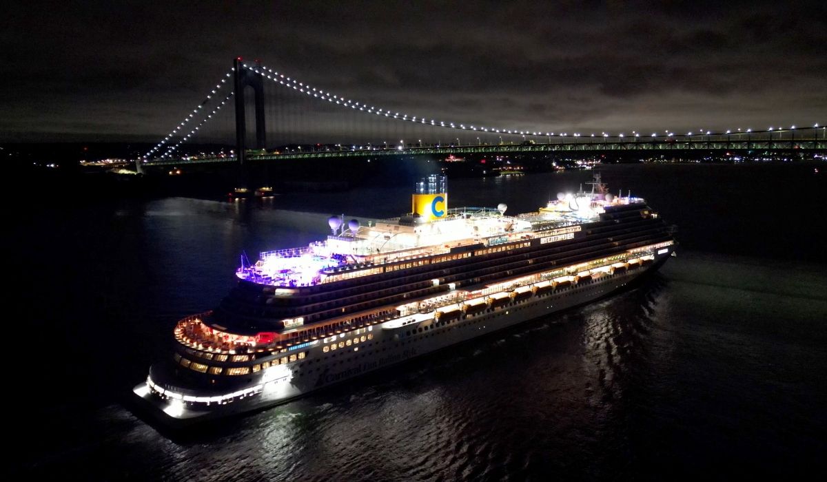 Carnival Venezia Arrives in New York